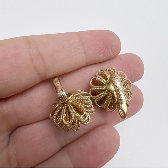 Vintage Sarah Coventry Amber Topaz Crystal Flower Goldtone Clip On Earrings - Picture 3 of 3